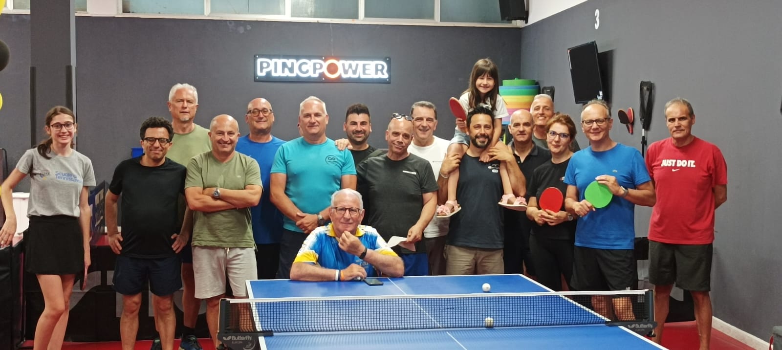 Foto di gruppo partecipanti 1° torneo PINGPOWER League